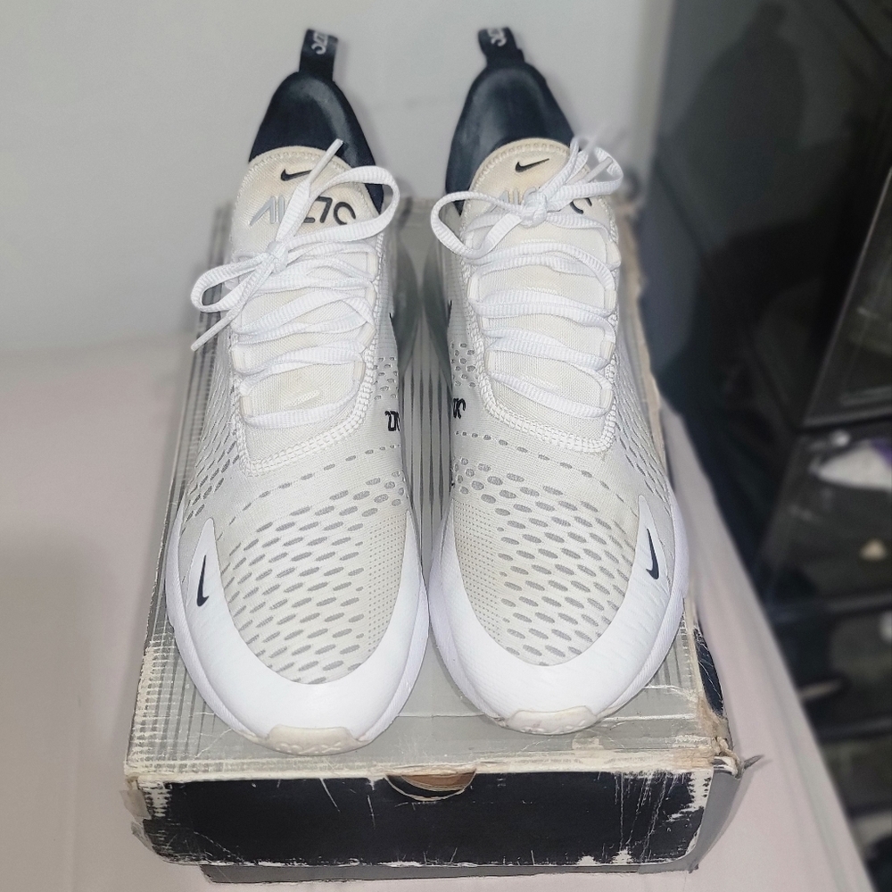 Nike air 270